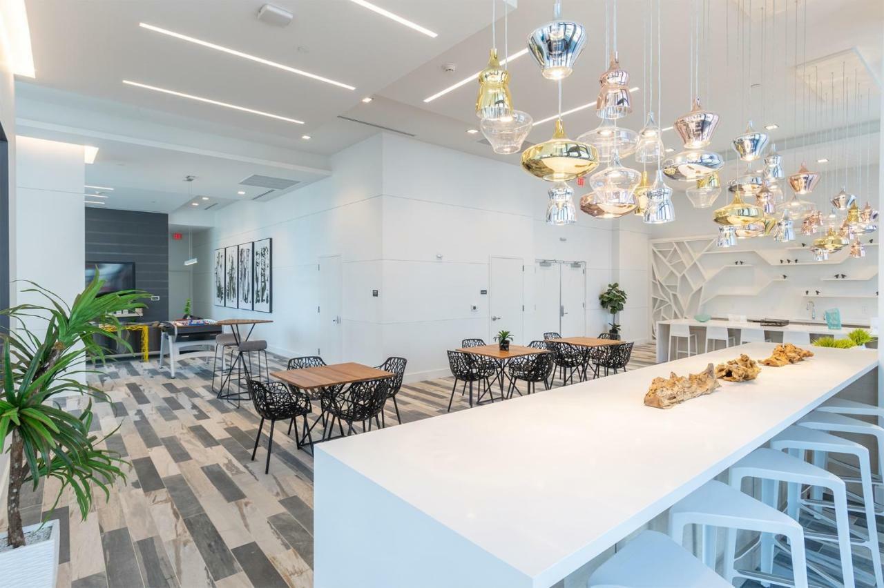 Bluebird Suites Downtown/Brickell Doral Exterior foto